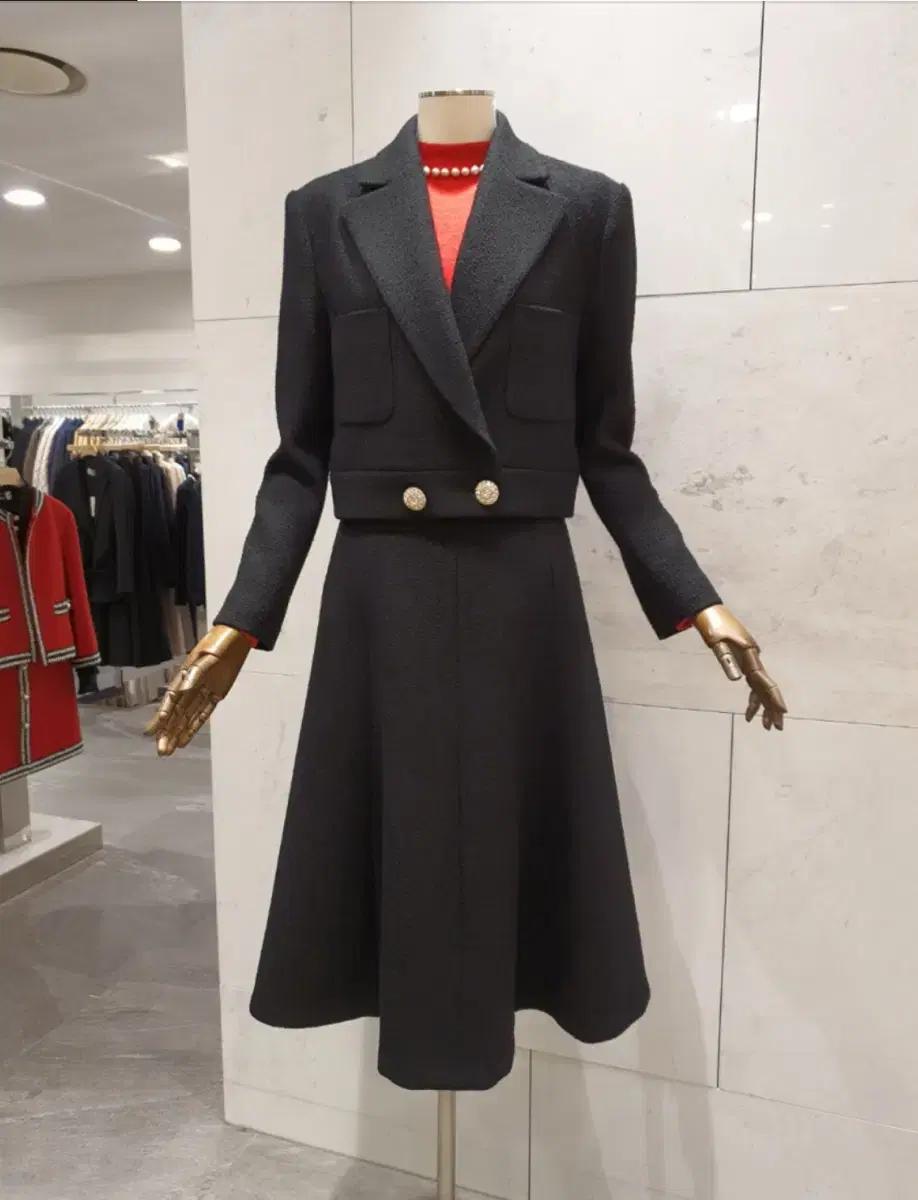 모조에스핀 트위드 블랙 크롭자켓 A라인스커트 셋업55-66