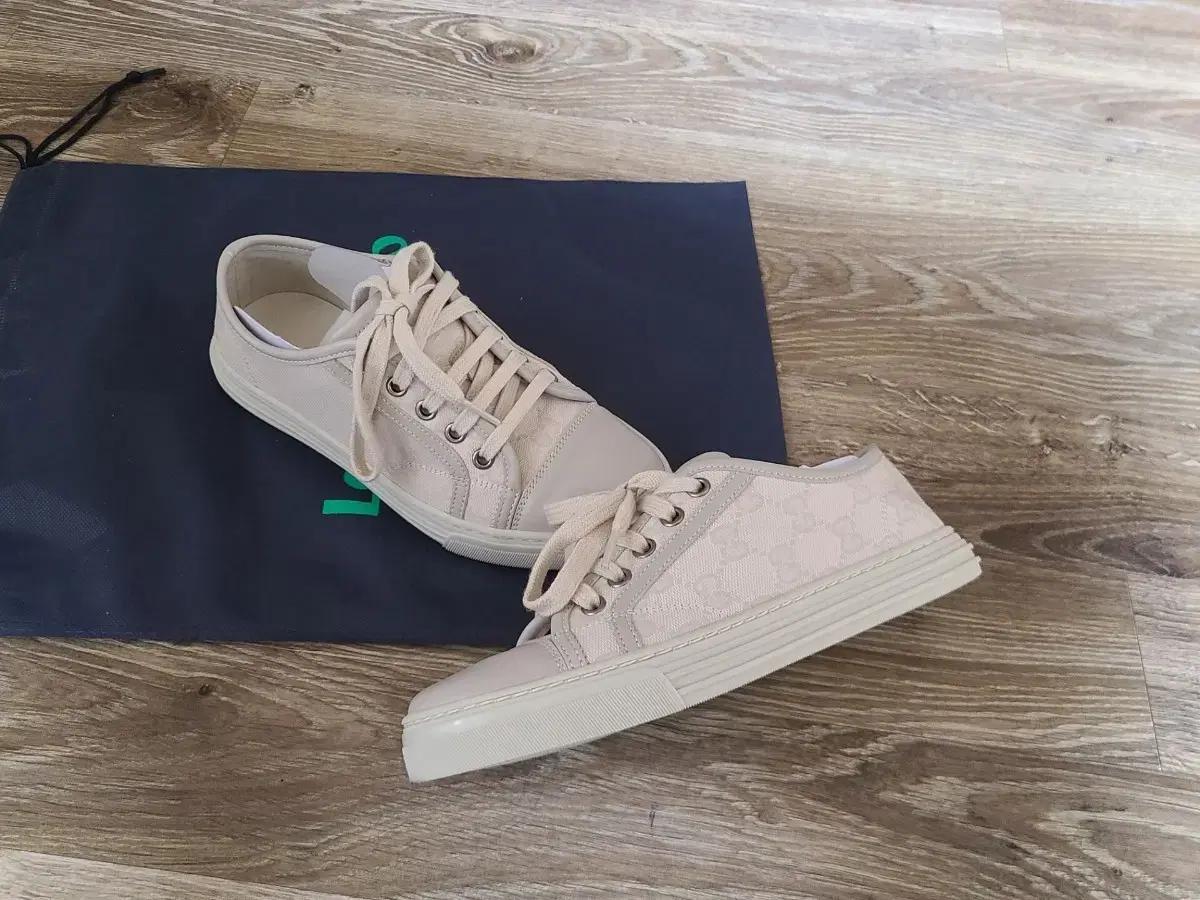 구찌 스니커즈 225 명품 스니커즈 단화 캔버스 운동화신발