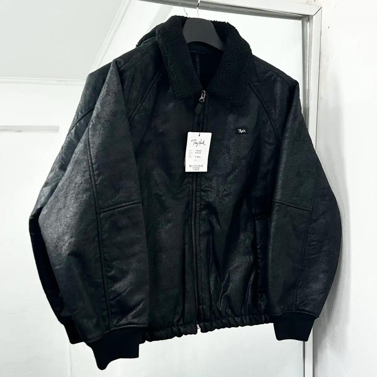 (새상품) 토니호크 시어링 무스탕 자켓