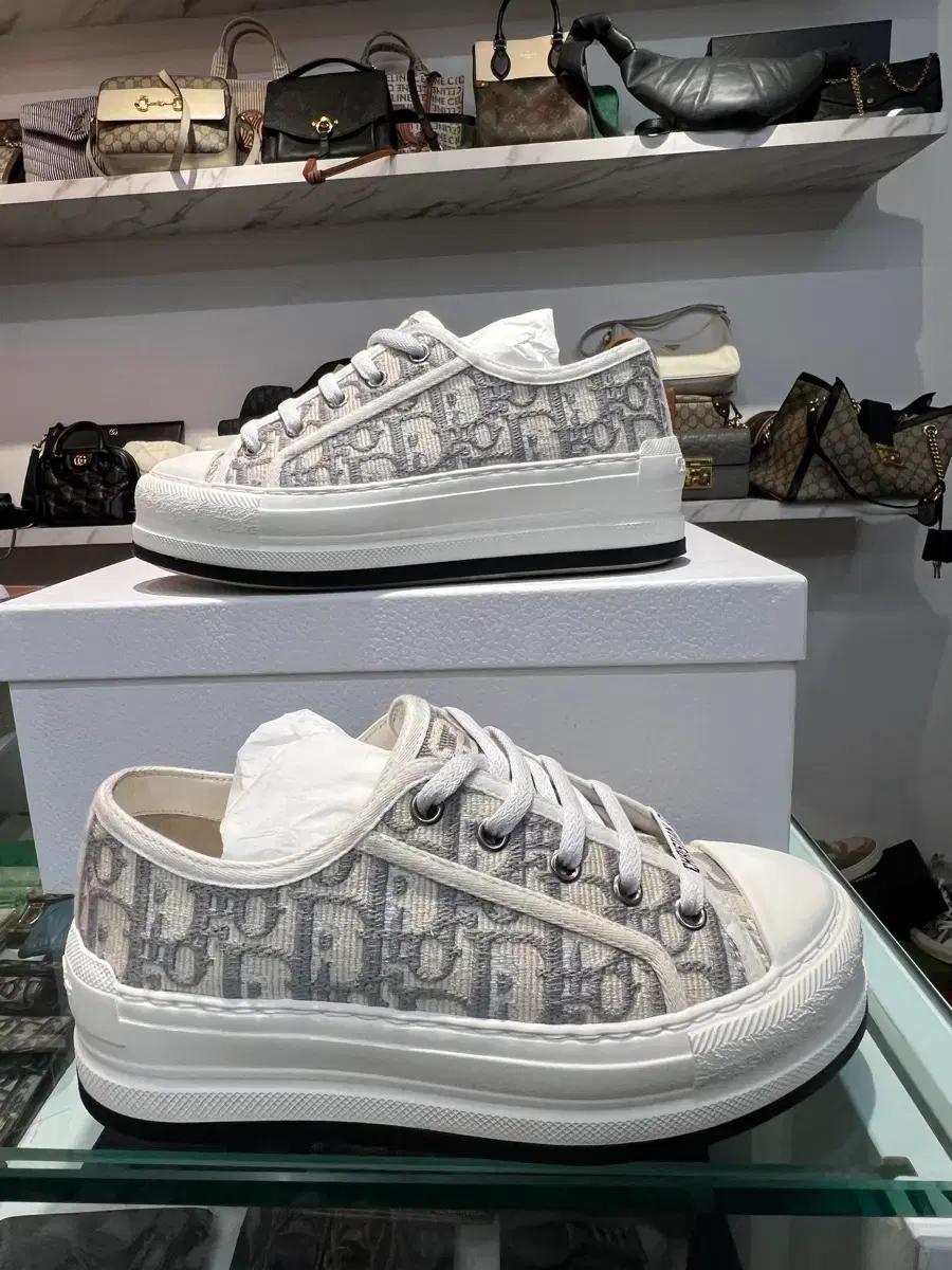 (34) 1회착용 디올 워크앤디올 오블리크 플랫폼 스니커즈 여성 그레이