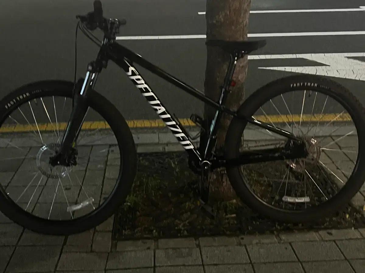 스페셜라이즈드 Mtb 팔아요