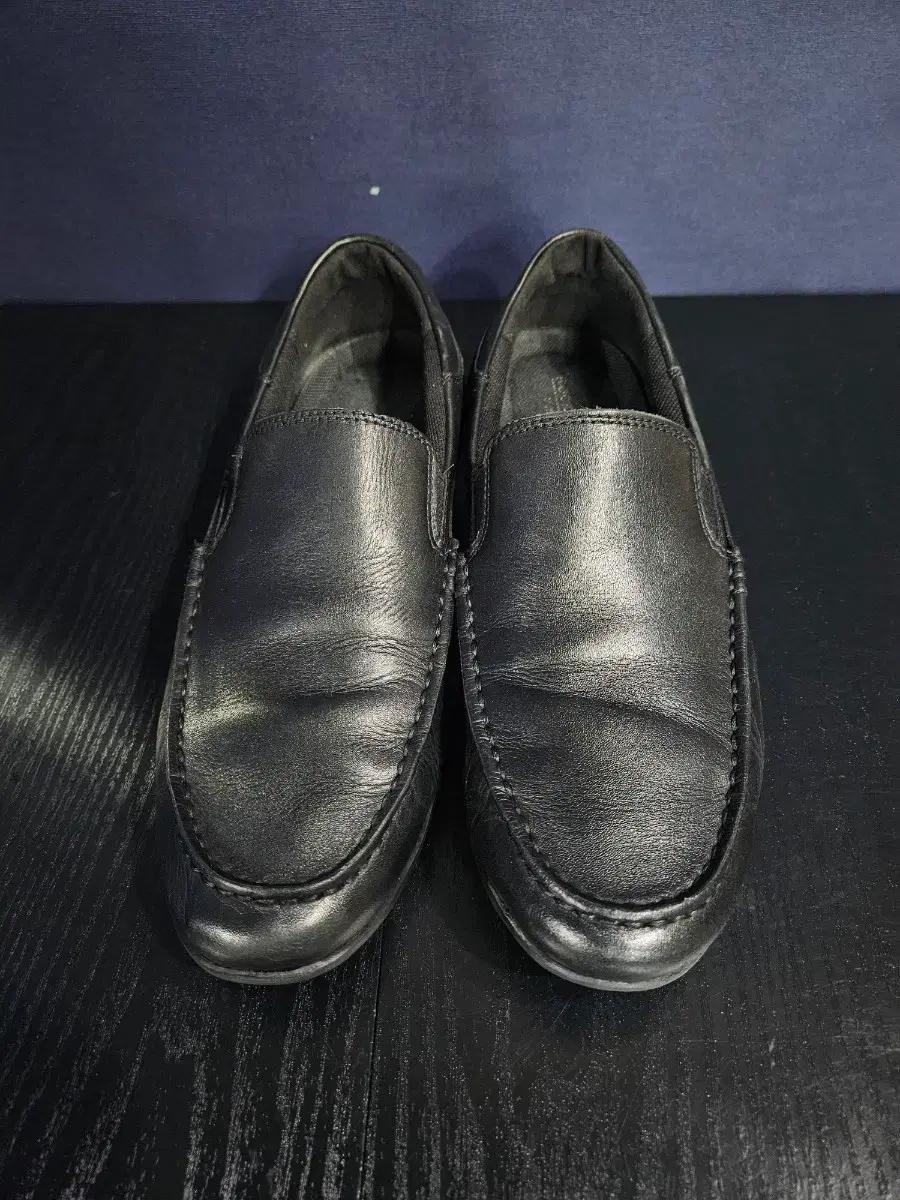 락포트 블랙컬러 남성 270 로퍼