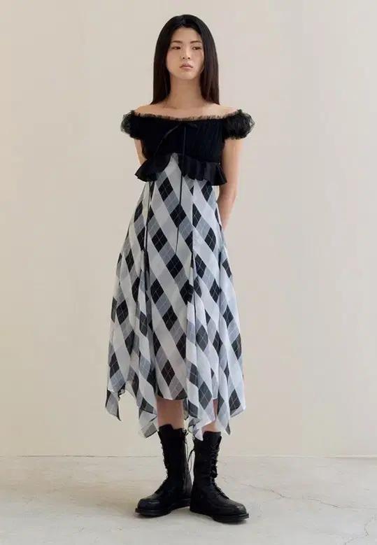 플레따 81 체크 시폰 원피스 드레스