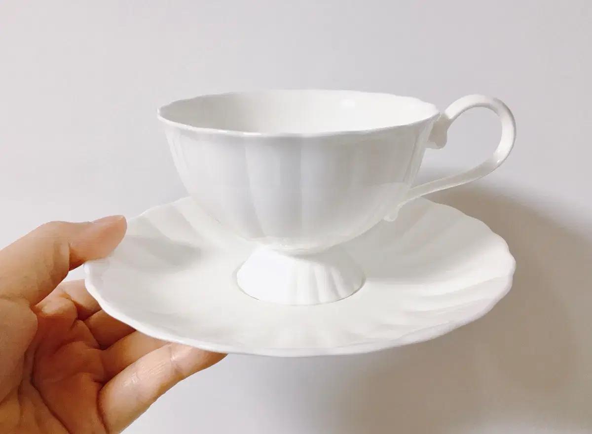 [1조 가격]단종 빈티지 노리다케 화이트 드레스 찻잔 겸 커피잔