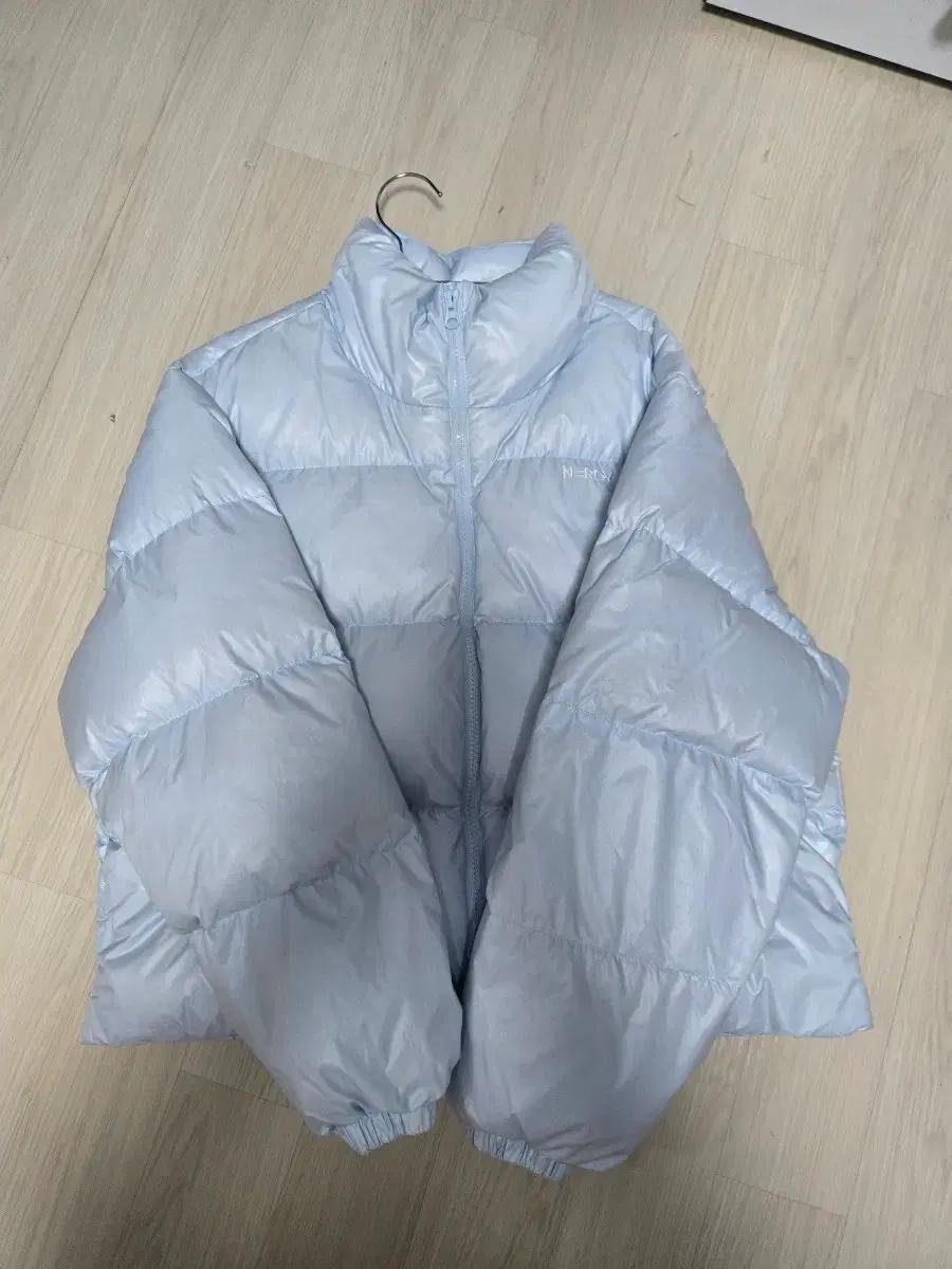 널디 NERDY 패딩 하늘색