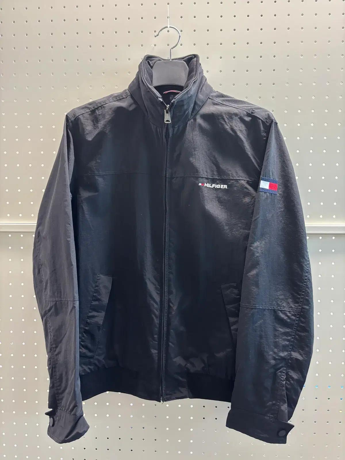 [#33] TOMMY HILFIGER 점퍼