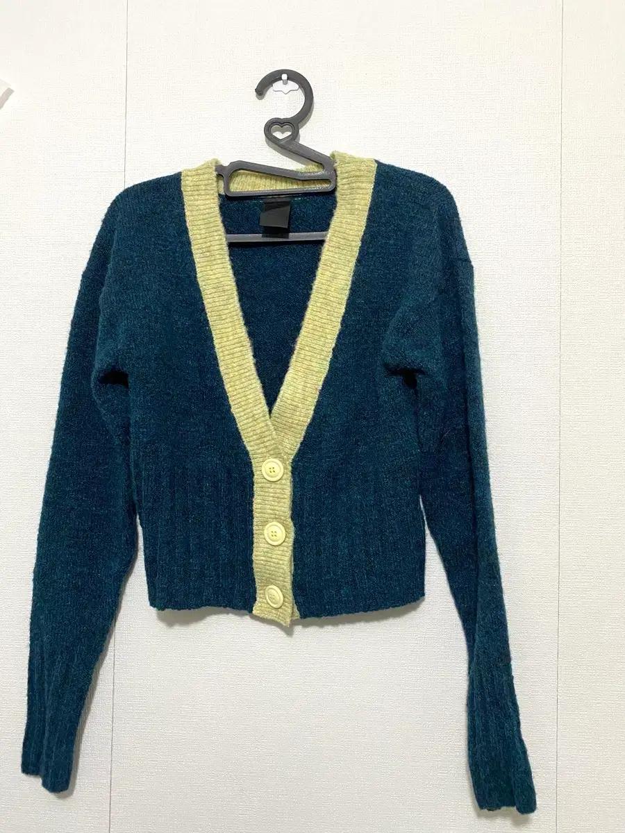 스타일난다 크롭 가디건