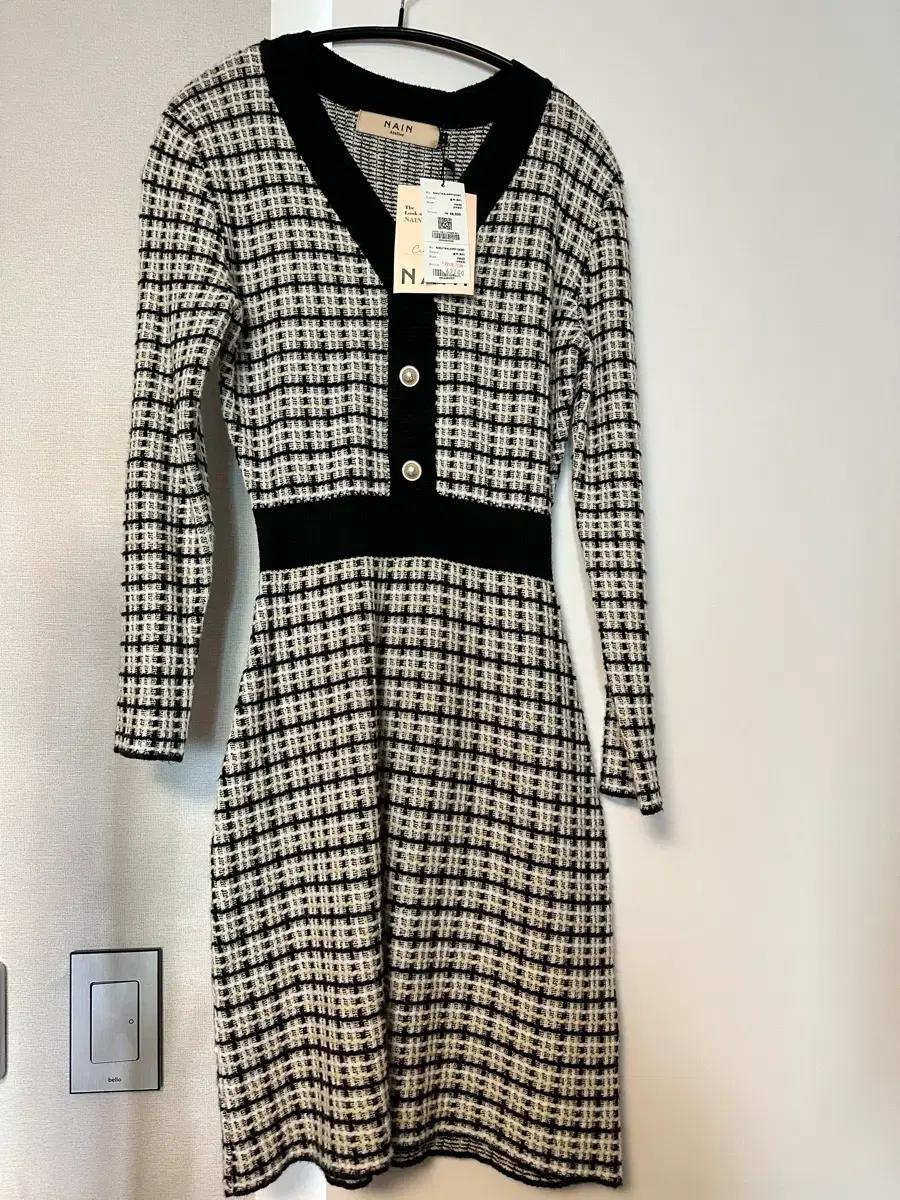 NAIN(나인)니트체크원피스 새상품