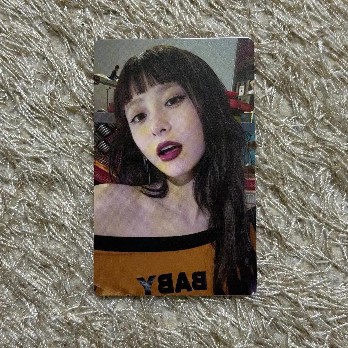 르세라핌 윤진 허윤진 스파게티 위버스 특전 포카 포토카드 미공포