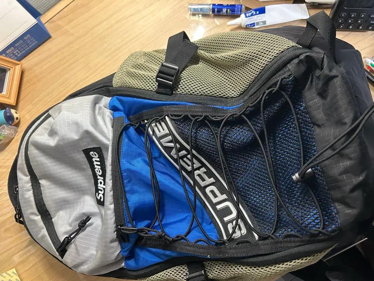 슈프림 블루 백팩 23FW