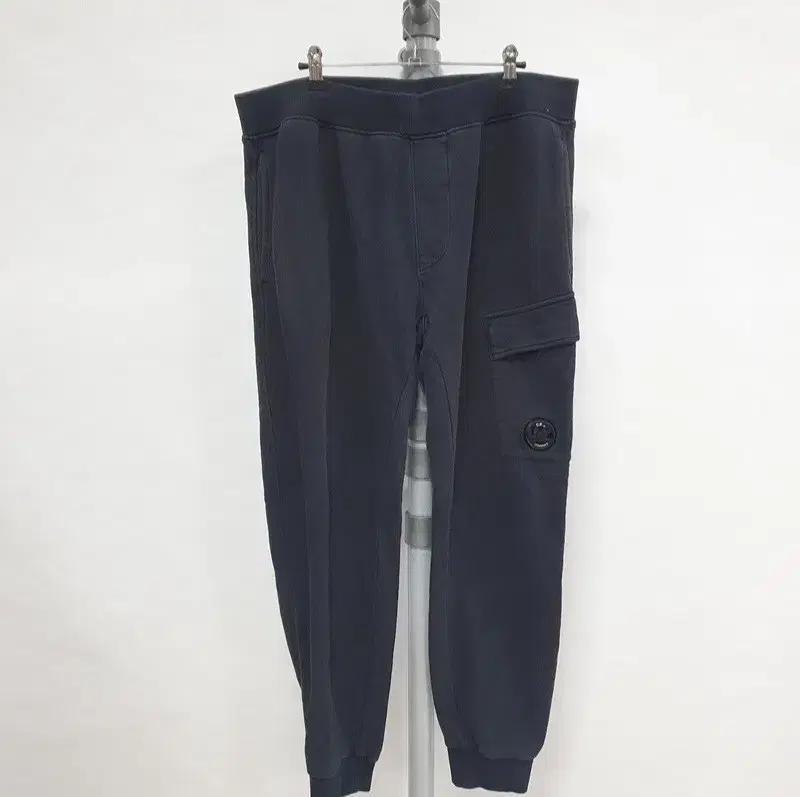 cp컴퍼니 카고 조거팬츠 트레이닝 바지 xl 105 맨투맨 스톤아일랜드