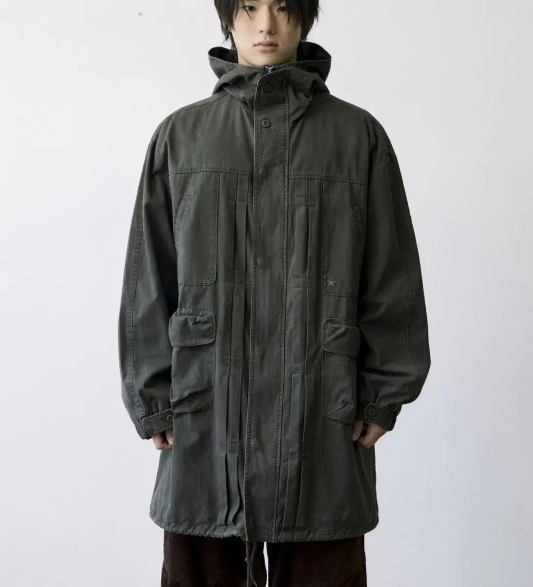 더콜디스트모먼트 TCM vintage fishtail jacket