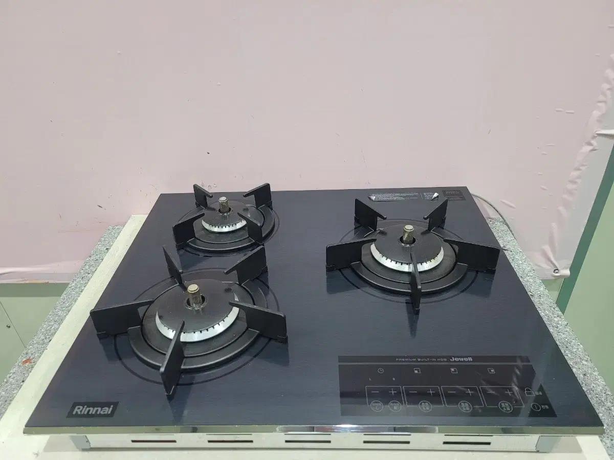 1-21 린나이 3구 빌트인 가스레인지 560* 480