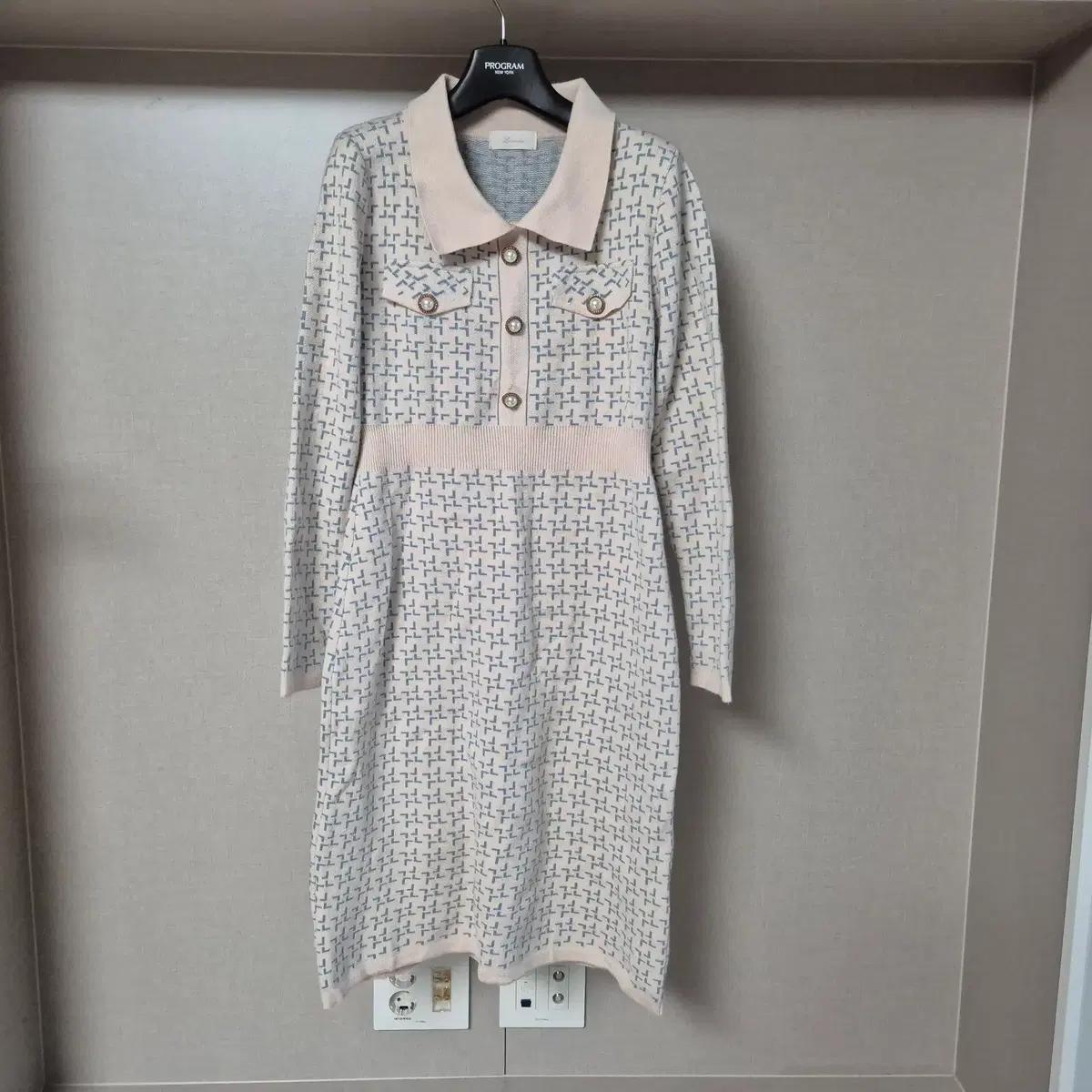 프리)로로시크 니트 원피스 여성스러운 핏