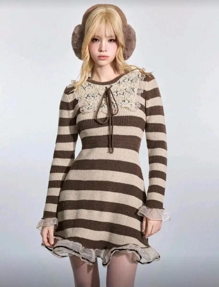 니트 스트라이프 레이스 긴팔 원피스 판매 (새상품)