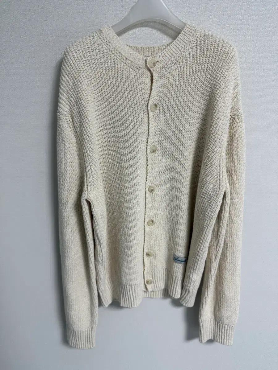 아비에무아 가디건