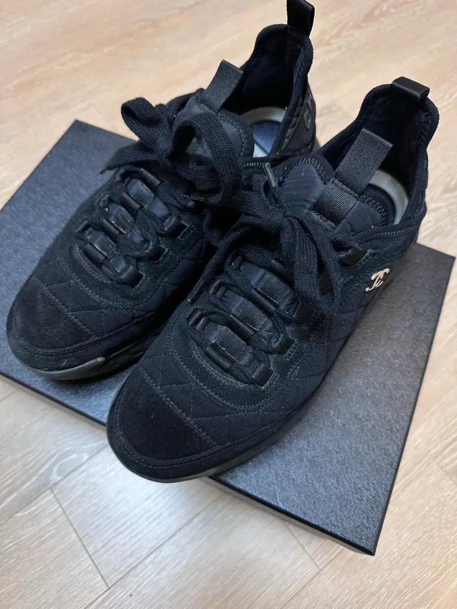 샤넬 운동화 믹스드파이버 스니커즈 올블랙 235 (36.5) 사이즈