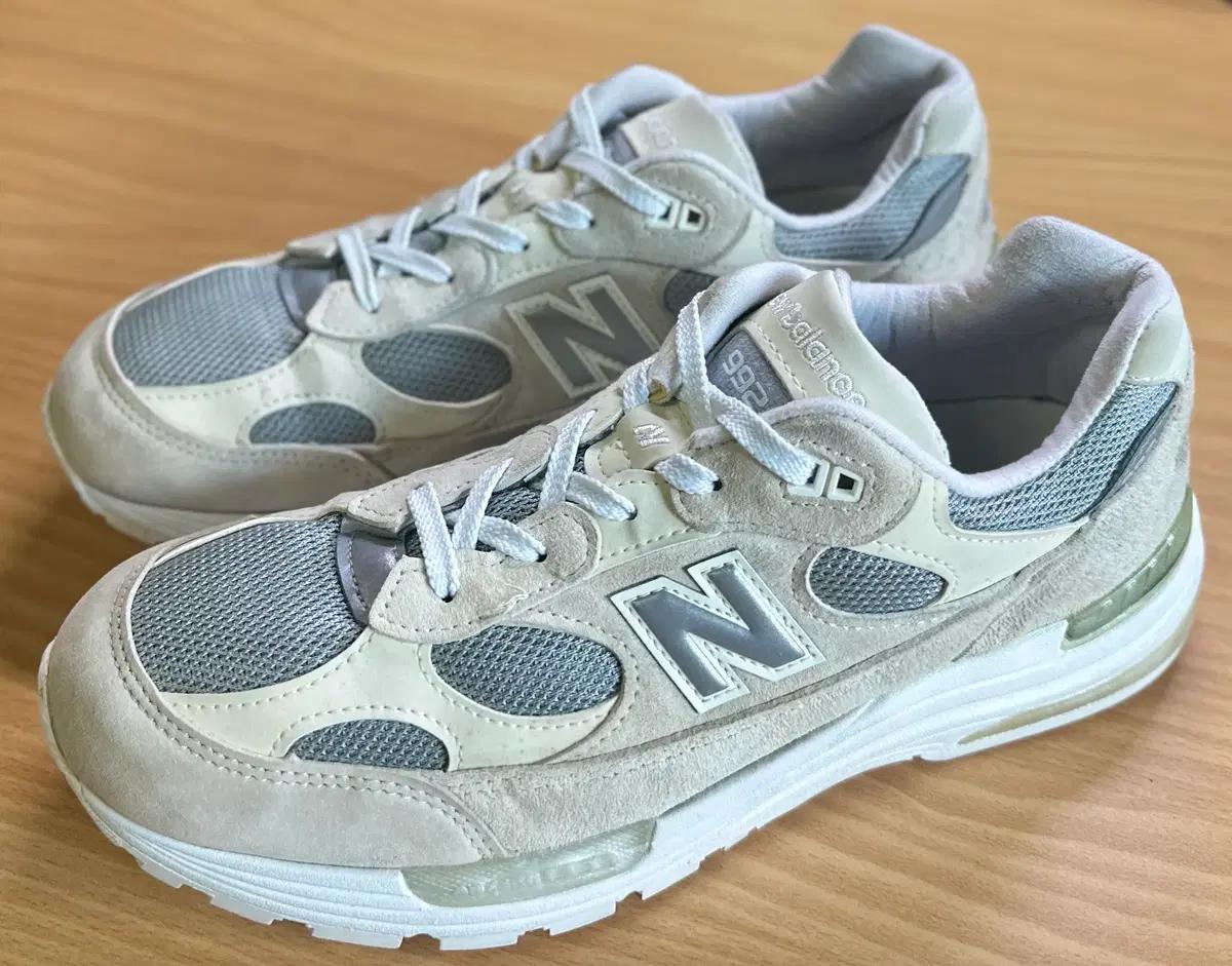 NEWBALANCE 992 WHITE/SILVER