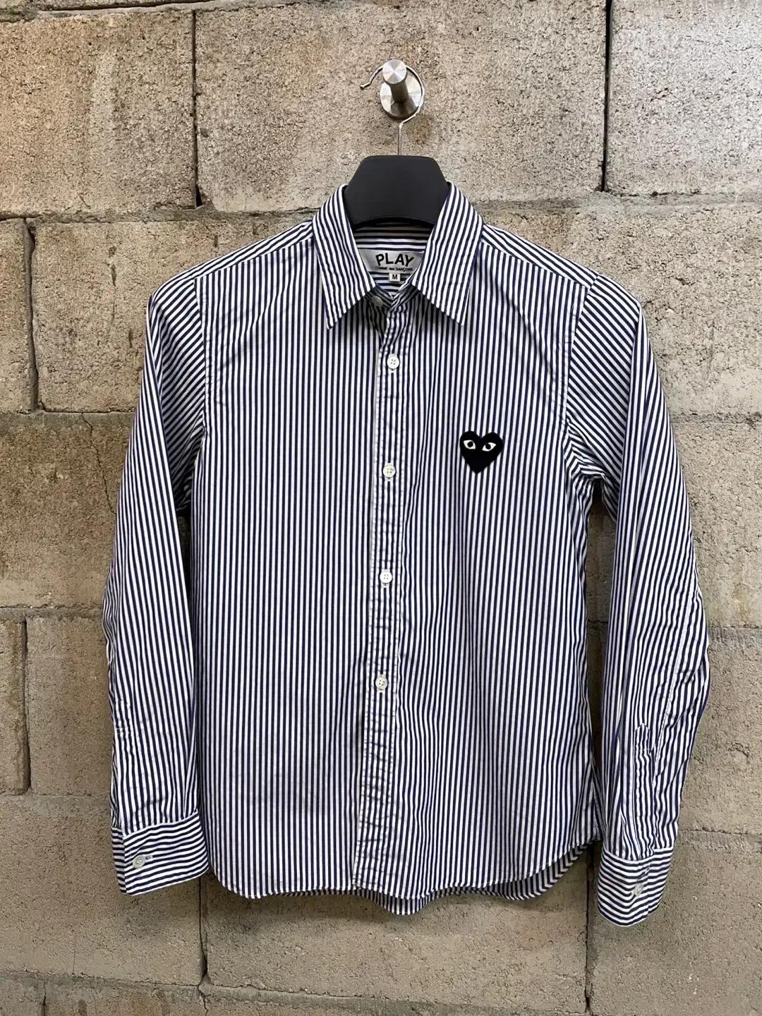 꼼데가르송 Play 하트 와펜 스트라이프 셔츠
