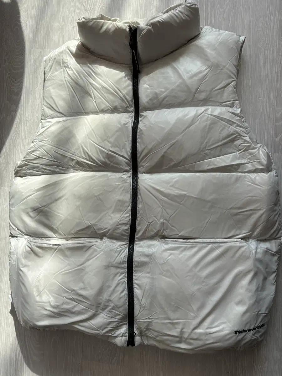 thisisneverthat 베스트패딩 화이트