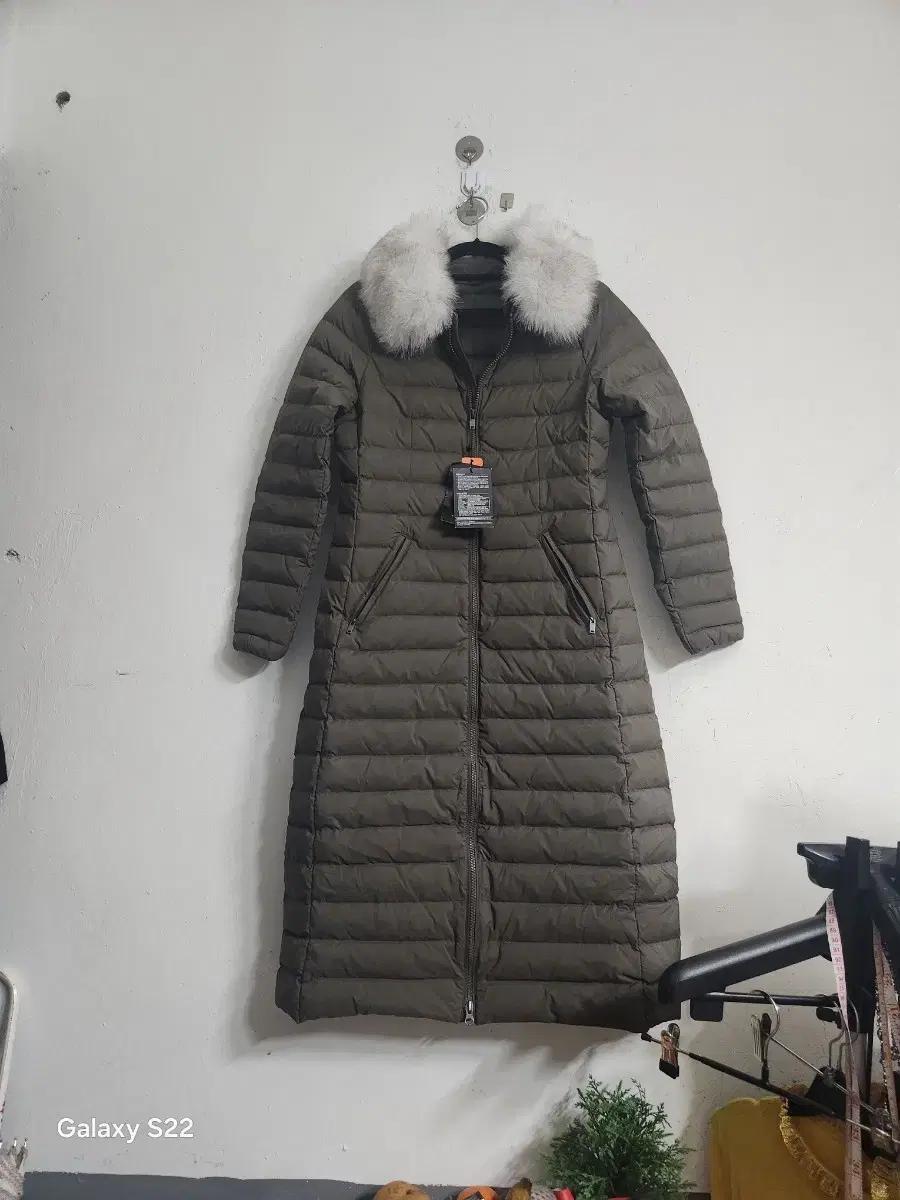 오리털카키색 롱 패딩 폭스 퍼 코트