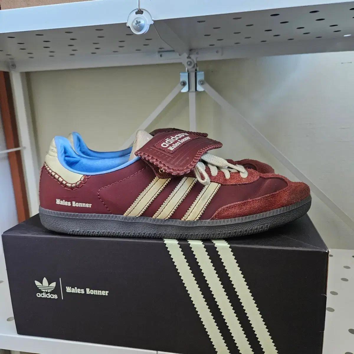 [295] 아디다스 x 웨일스 보너 나일론 삼바 폭스 브라운 샌디 베이지