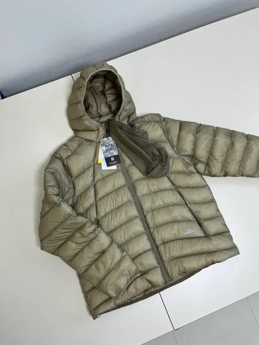 썬러브 경량패딩 스톤 stone 새상품 xl SUNLOVE