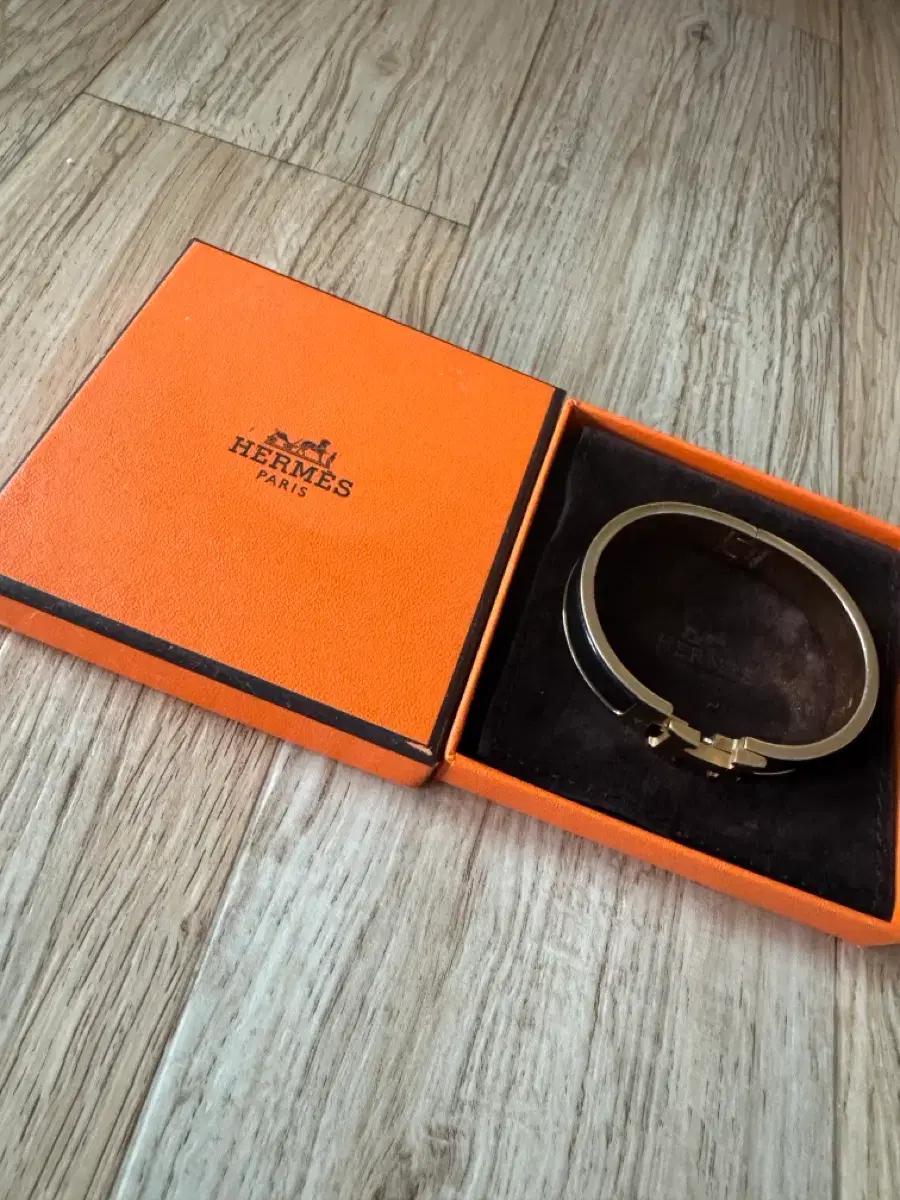 PM / 에르메스 클릭아슈 팔찌 블랙 골드