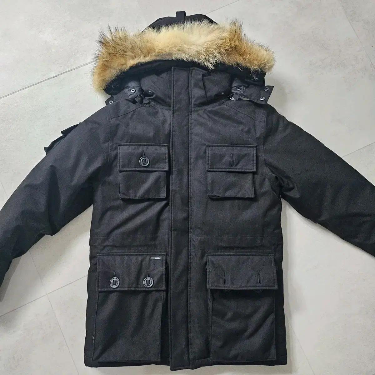 노비스 배리 s/p 남성다운패딩 블랙