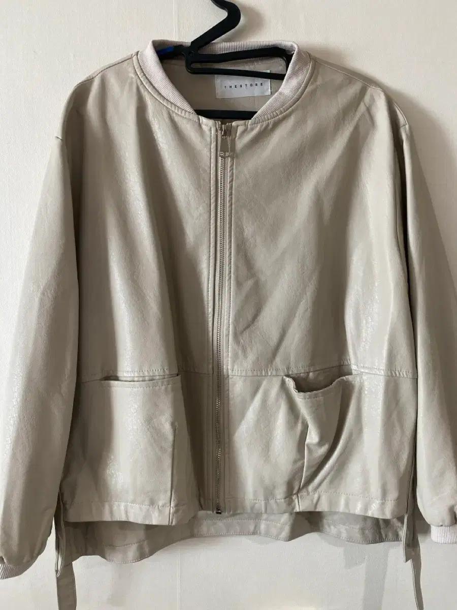 THE STORE 레더 자켓 아이보리