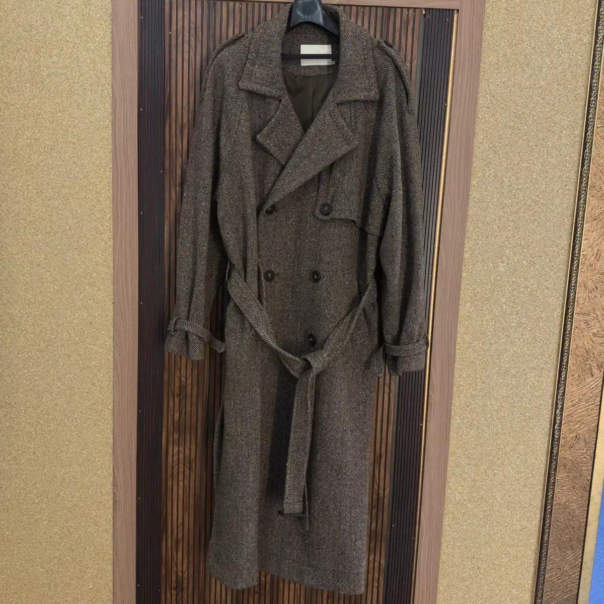 인스턴트 펑크 러스틱 브라운 헤링본 오버핏 롱코트