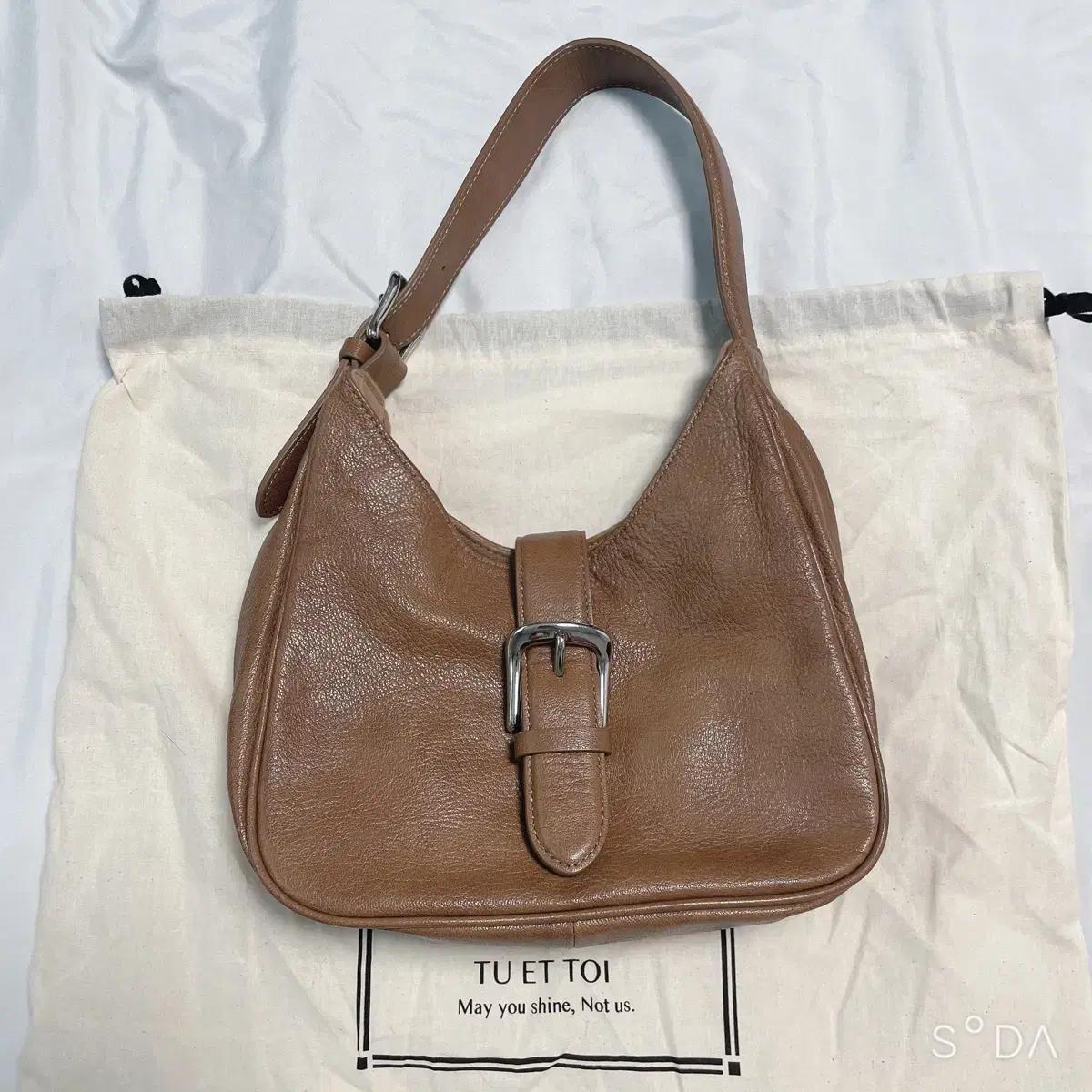 TU ET TOI 가죽 숄더백 브라운