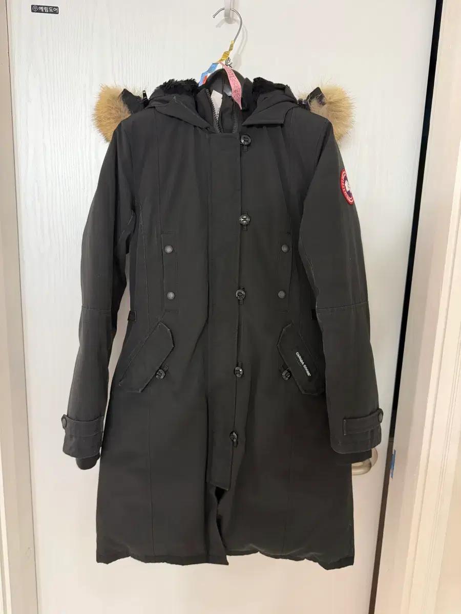 캐나다구스 켄싱턴 우먼 XS 블랙 판매합니다