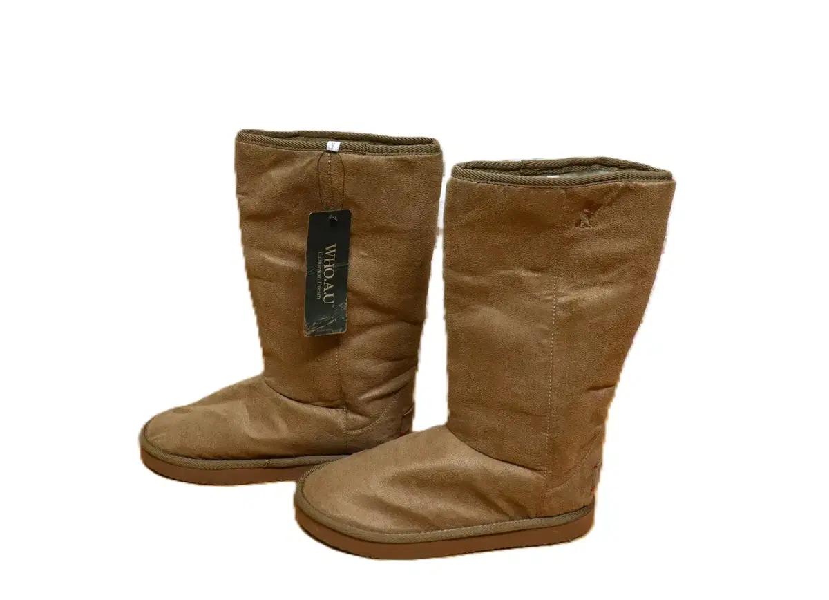 R8 새상품 WHOAU 털기모 부츠 /겨울부츠 /남녀240미리/사놀까