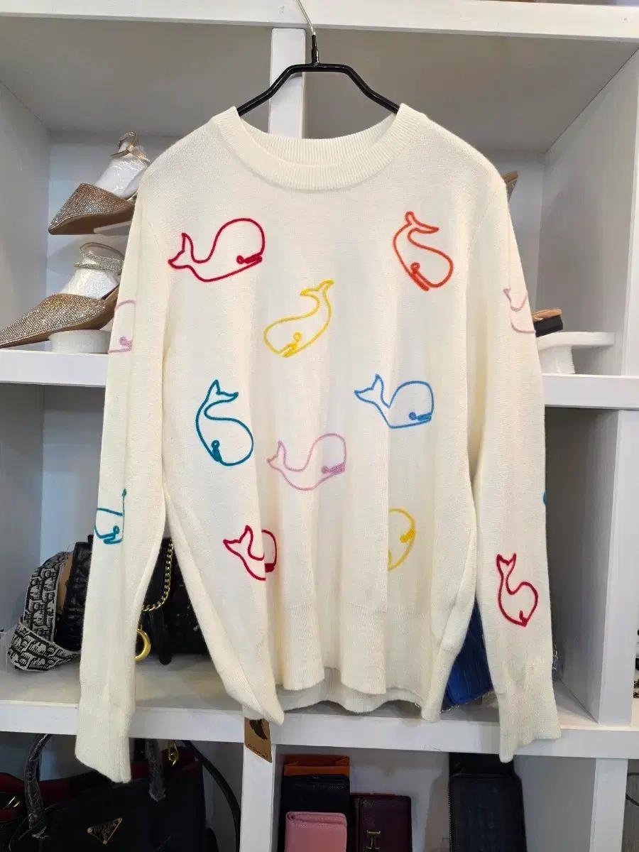 최고급 퀄리키 고래자수 캐시미어니트