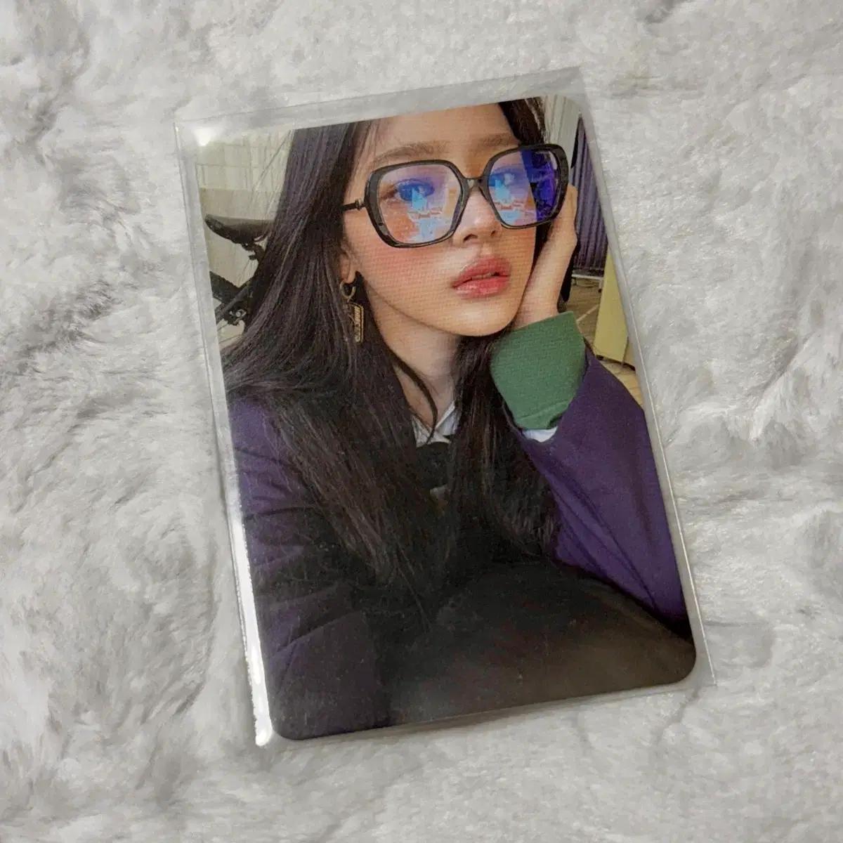 뉴진스 How Sweet 민지 포토카드