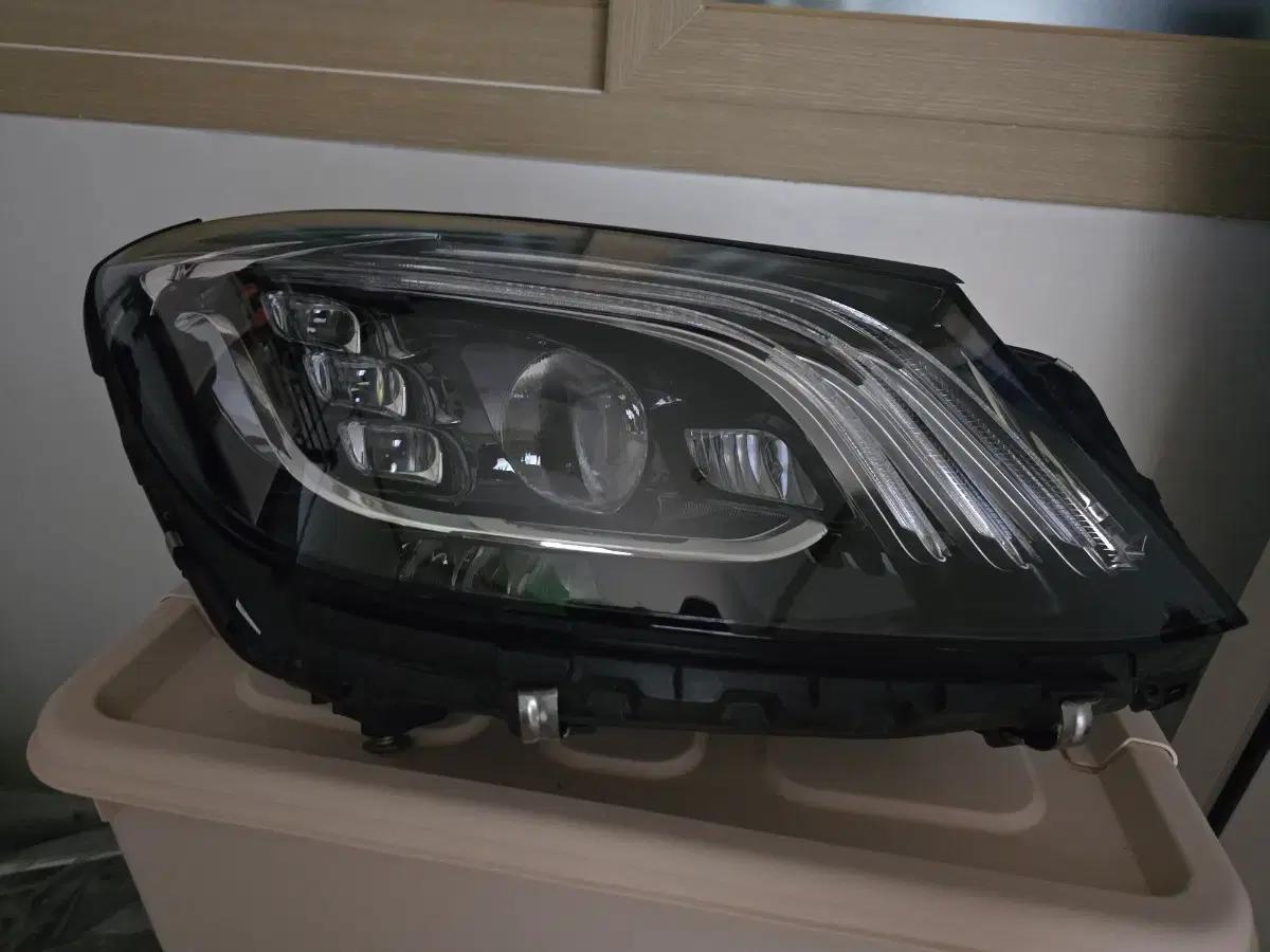 벤츠 w222 S클래스 후기 조수석 라이트 판매합니다