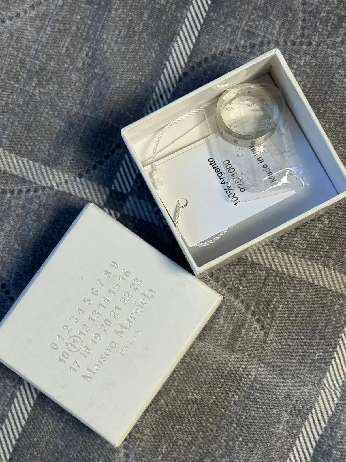 (8호) 메종 마르지엘라 뉴메리컬 밴드 실버 링 실버