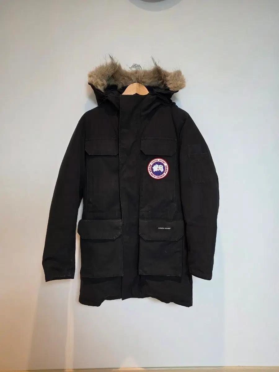 캐나다구스 시타델 블랙 s 사이즈