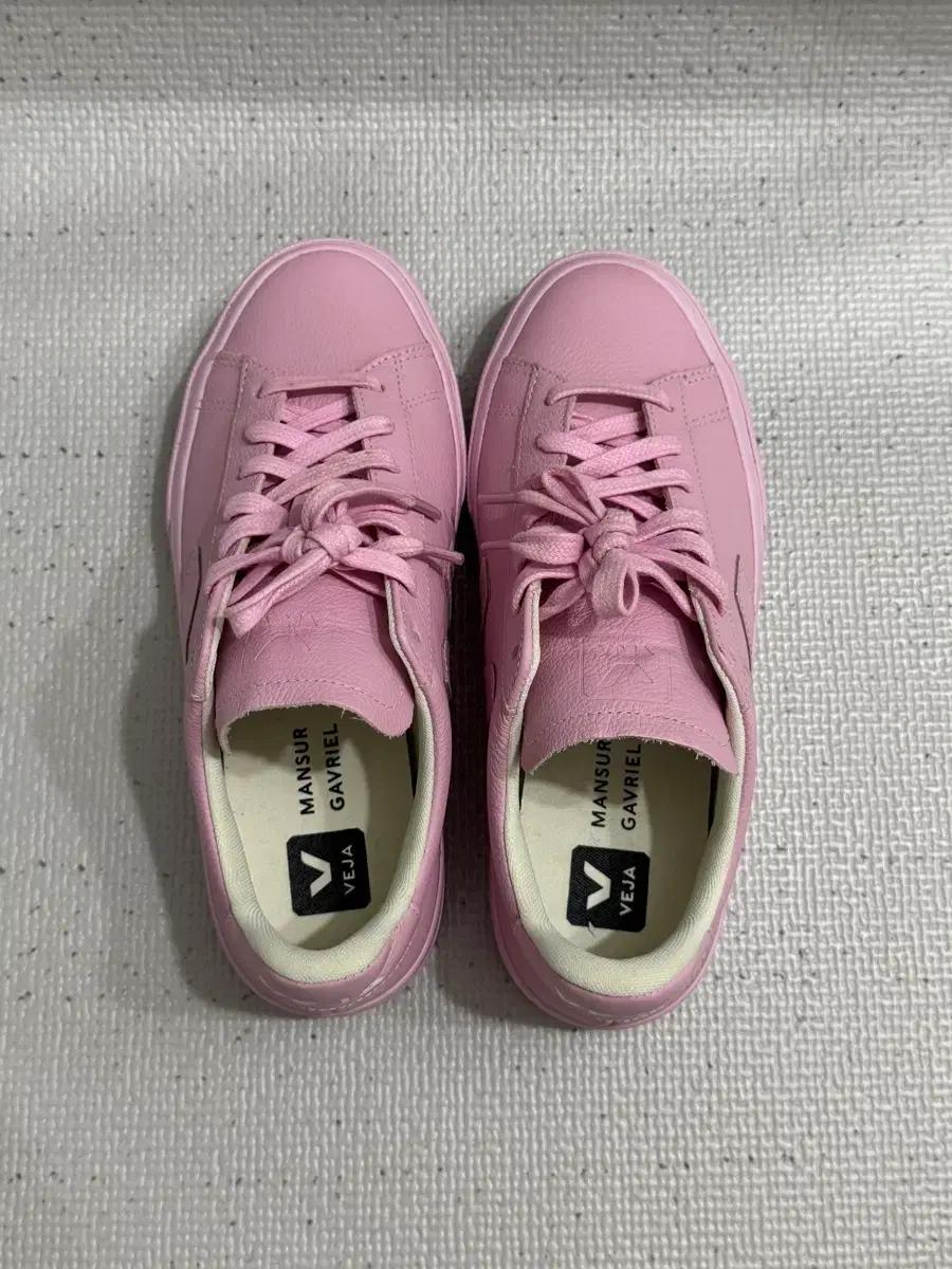 (무료배송) VEJA 만수르 가브리엘 230