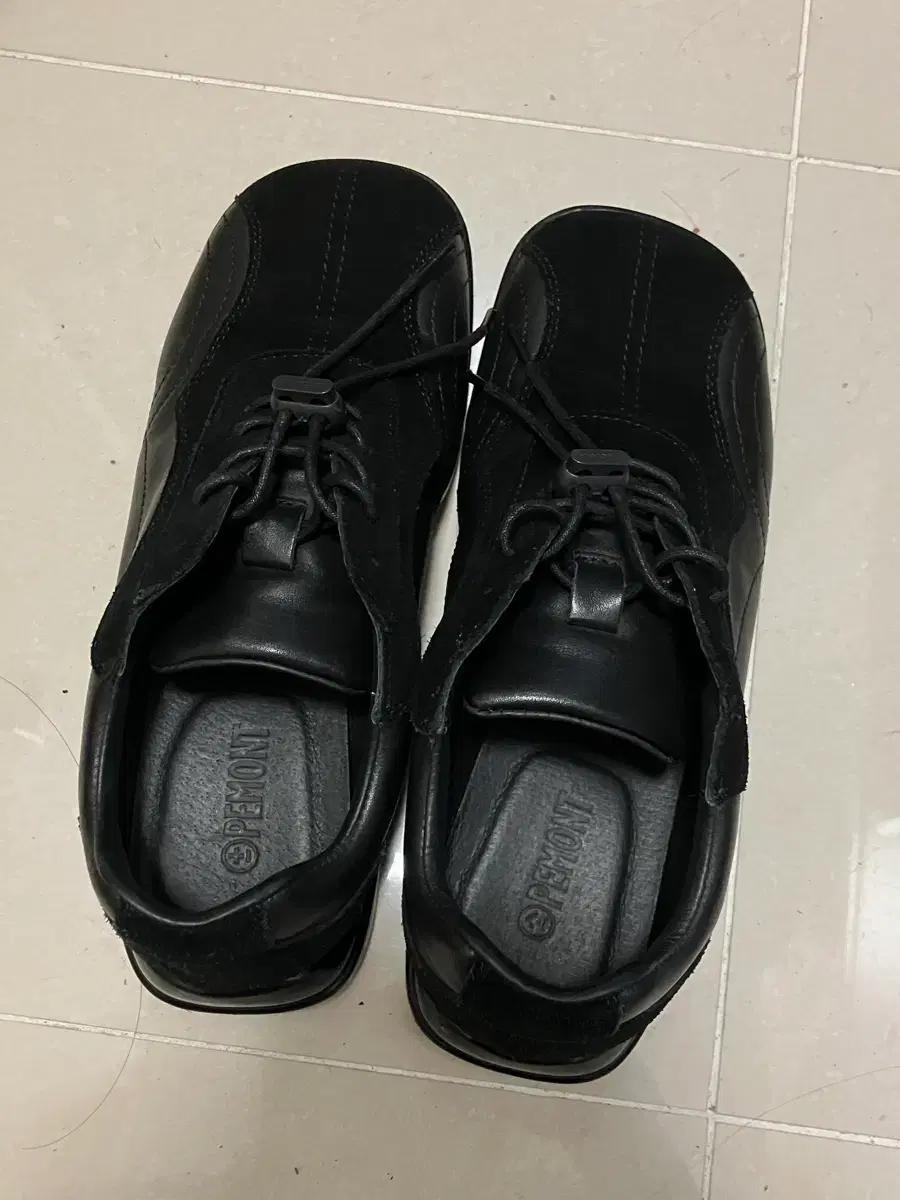 페몬트 스퀘어 블랙 square (black) 235