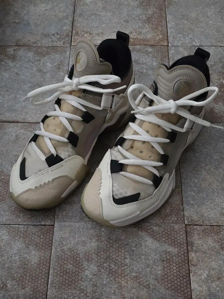 (280)나이키 조던 와이낫 제로 5 pf 코코넛 밀크 스니커즈