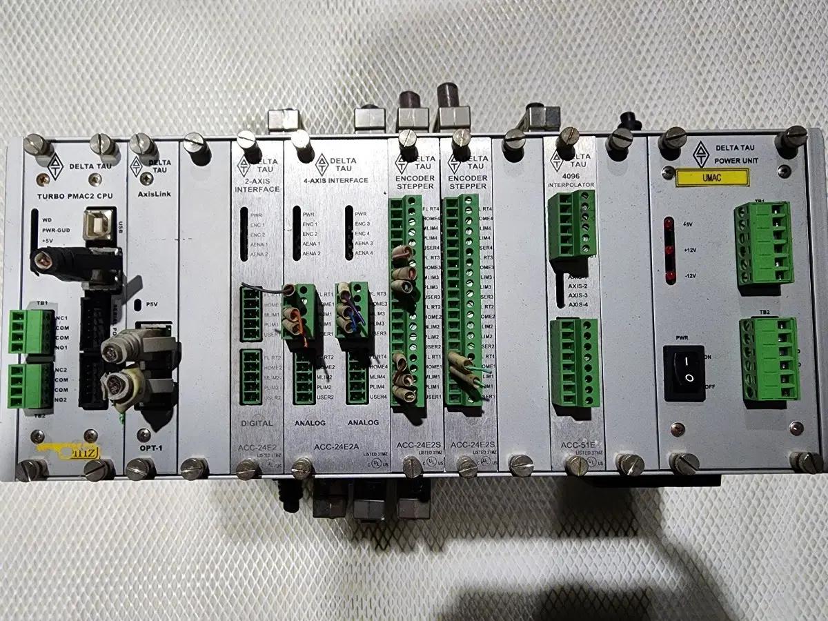 DELTA TAU CONTROLLER