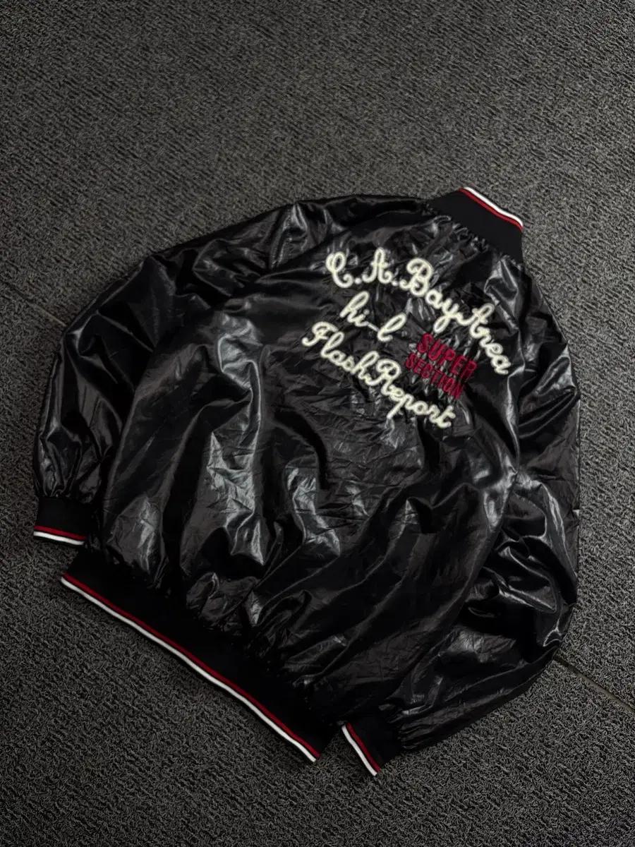 FRANKLYN 빅로고 글로시 바시티 바람막이 자켓 1702