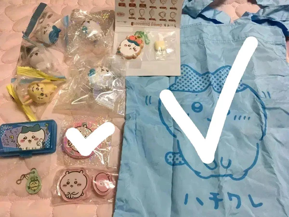 개당2천원 가챠 치이카와 키링 스티커 피규어 케이스 뱃지 다이어리