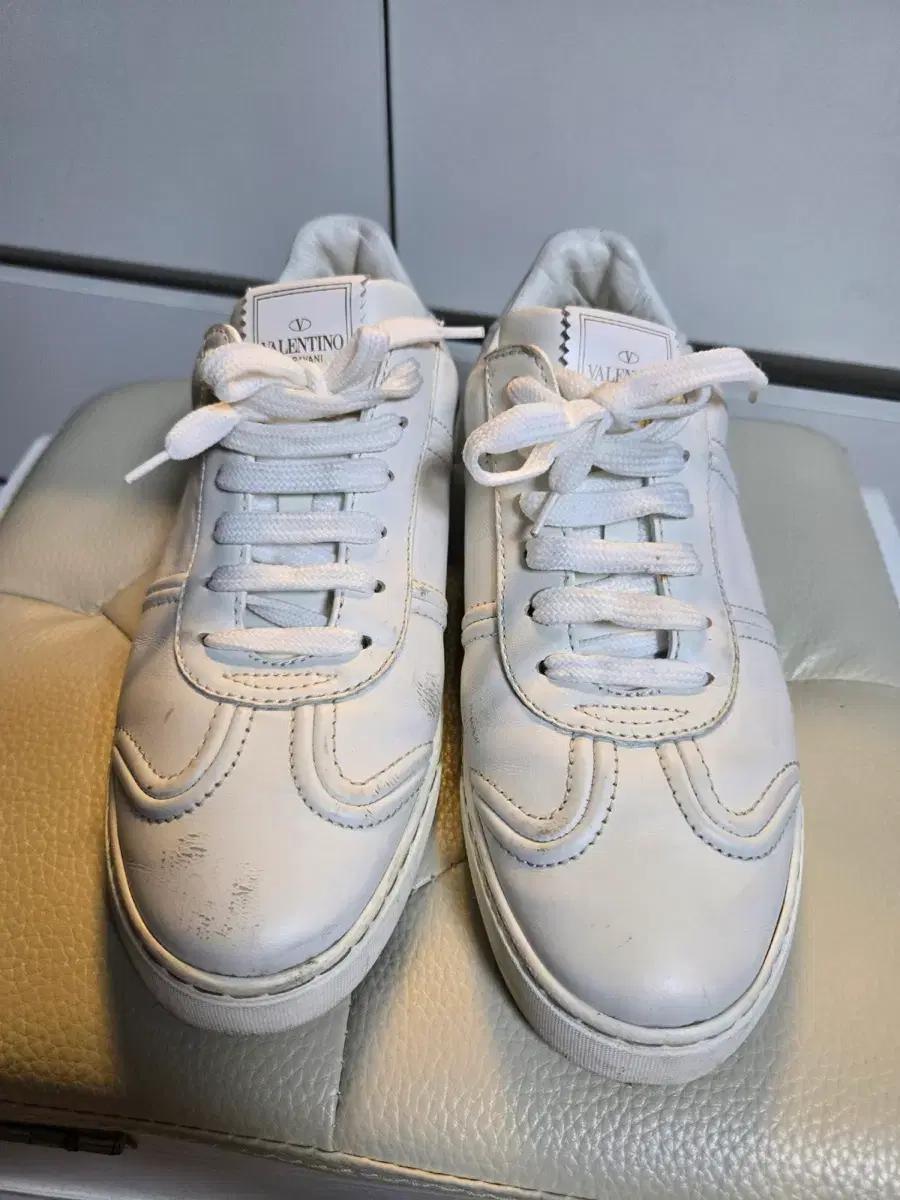 발렌티노 신발.발렌티노운동화.단화.스니커즈.250.남여공용.38사이즈