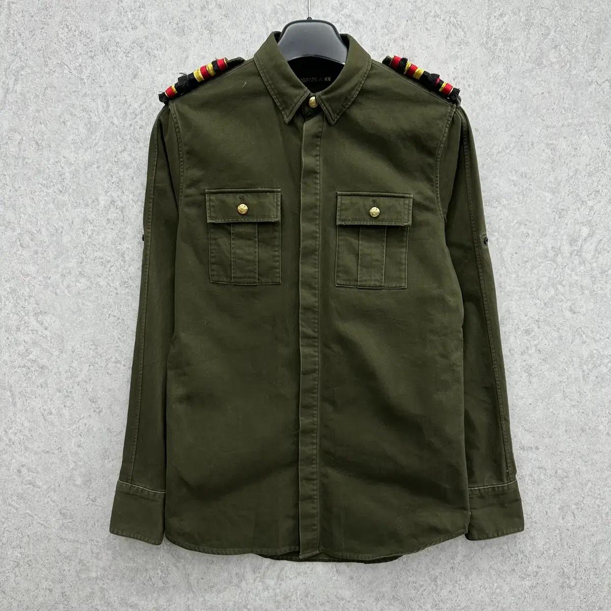 90 발망 X H&M 남자 밀리터리 견장 셔츠