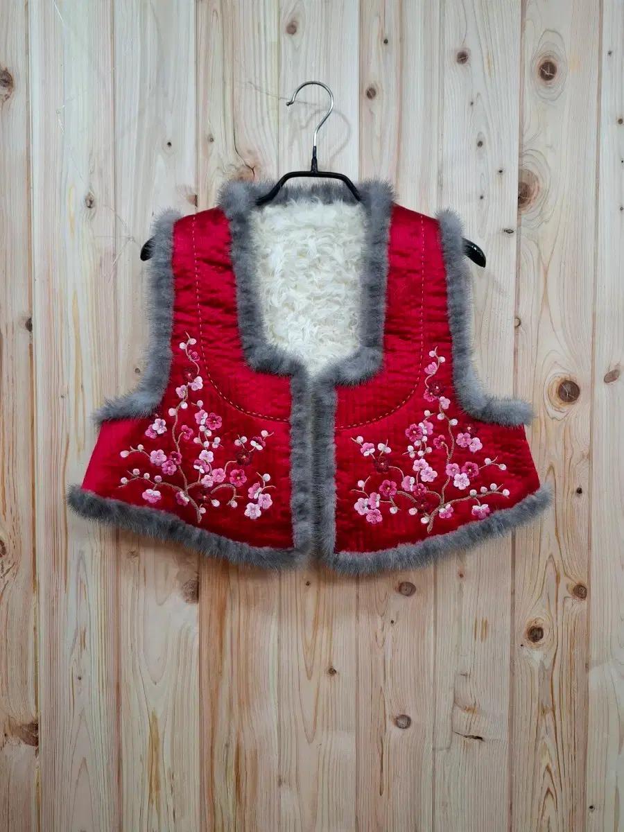 밍크 트리밍 베자 조끼