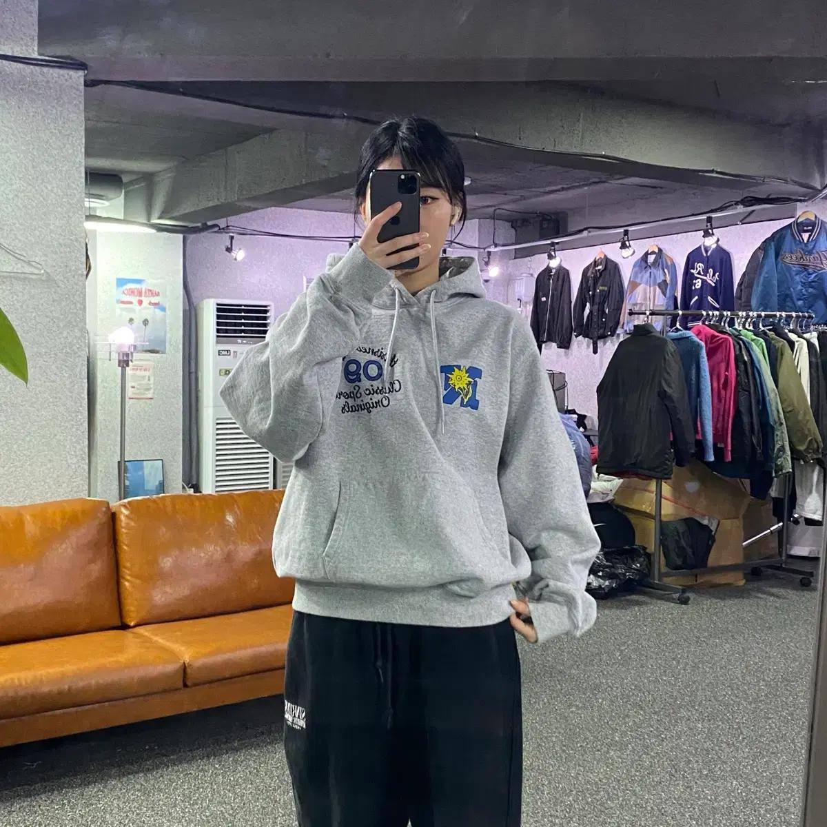 디스이즈네버댓 빅로고 그레이 흐드 티 B3228