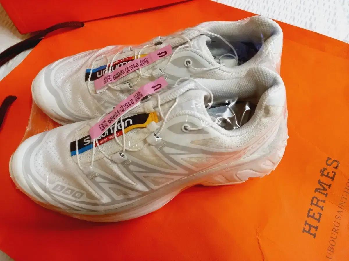 살로몬 XT-6 트레킹코어 운동화